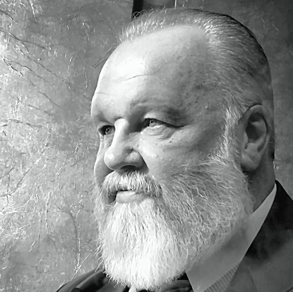 Pastor Ray Barnett